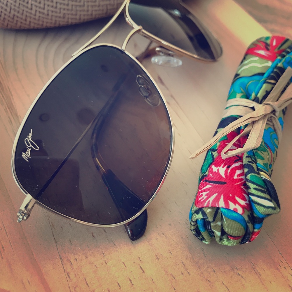 Like new! Maui Jim Aviator Sunglasses